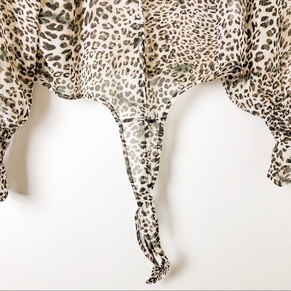 NEW Sheer leopard print blouse - Picture 5 of 6
